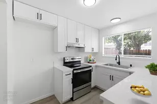 5941 Bamford Dr, Sacramento, CA 95823 - Photo 9