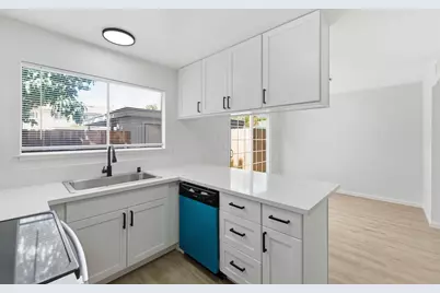5941 Bamford Drive, Sacramento, CA 95823 - Photo 31