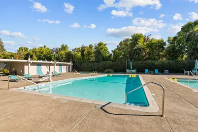 2 Paddle Court, Sacramento, CA 95833 - Photo 43