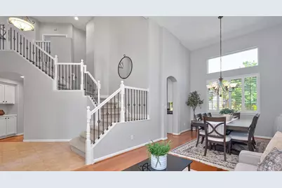 6792 Maple Creek Drive, Roseville, CA 95678 - Photo 9