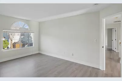 8717 Elfin Court, Elk Grove, CA 95758 - Photo 17
