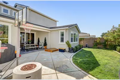 8161 Triplefin Way, Elk Grove, CA 95757 - Photo 61