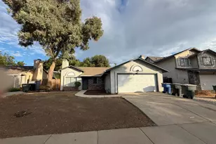 523 Chesterfield Dr, Patterson, CA 95363 - Photo 3