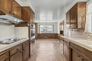 7077 Reichmuth Way, Sacramento, CA 95831 - Photo 11