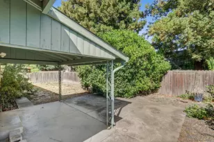 7077 Reichmuth Way, Sacramento, CA 95831 - Photo 37