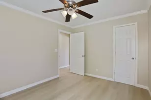 1543 Country Club Blvd, Stockton, CA 95204 - Photo 17