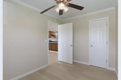 1543 Country Club Boulevard, Stockton, CA 95204 - Photo 13