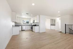 10437 Reymouth Ave, Rancho Cordova, CA 95670 - Photo 3