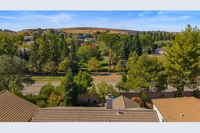 7036 Rushwood Drive, El Dorado Hills, CA 95762 - Photo 57