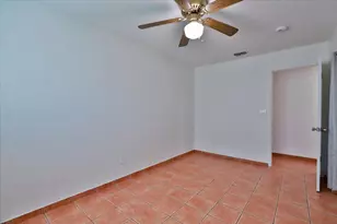 10220 Rockingham Dr, Sacramento, CA 95827 - Photo 19