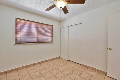 10220 Rockingham Drive, Sacramento, CA 95827 - Photo 21
