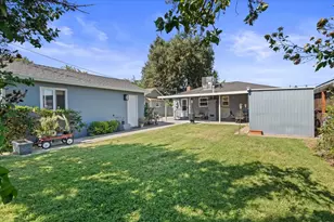 165 N Bryan Ave, Oakdale, CA 95361 - Photo 23