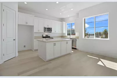 2298 Dilip Drive, Manteca, CA 95337 - Photo 5