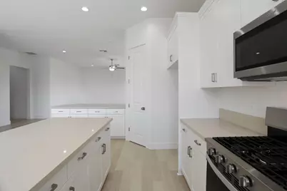 2298 Dilip Drive, Manteca, CA 95337 - Photo 9