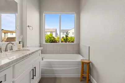 1041 Wadsworth Drive, Roseville, CA 95747 - Photo 23