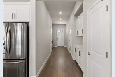 1041 Wadsworth Drive, Roseville, CA 95747 - Photo 5