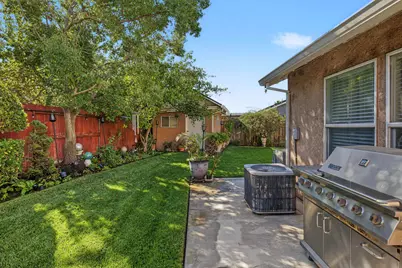 13562 Jasper Court, Lathrop, CA 95330 - Photo 47