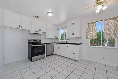 3639 Whitney Avenue, Sacramento, CA 95821 - Photo 13