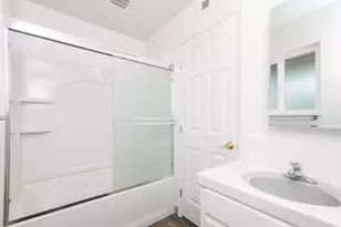 3901 Marsalla Ct, Sacramento, CA 95820 - Photo 15