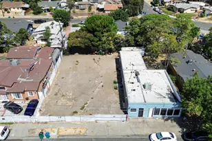 1133 E Harding Way, Stockton, CA 95205 - Photo 1