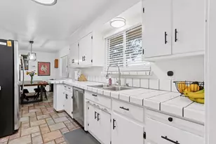 950 G St, Rio Linda, CA 95673 - Photo 19