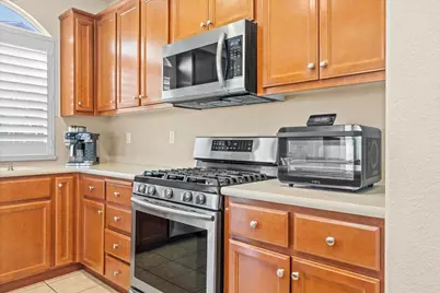 10208 Abbott Street, Stockton, CA 95209 - Photo 25