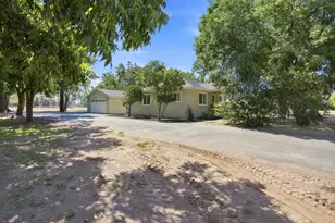 4860 Santa Fe Ave, Oakdale, CA 95361 - Photo 3