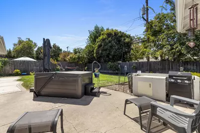 6959 N Pershing Avenue, Stockton, CA 95207 - Photo 35