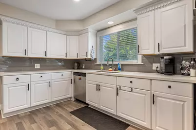 6959 N Pershing Avenue, Stockton, CA 95207 - Photo 9