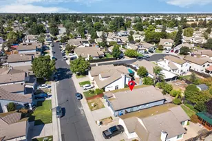 10083 Teddington Way, Elk Grove, CA 95624 - Photo 51