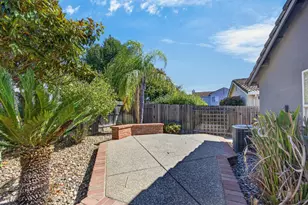 10083 Teddington Way, Elk Grove, CA 95624 - Photo 45