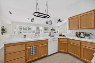 10083 Teddington Way, Elk Grove, CA 95624 - Photo 25
