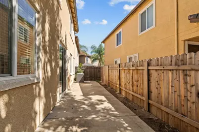 5400 Cliff House Way, Sacramento, CA 95835 - Photo 43