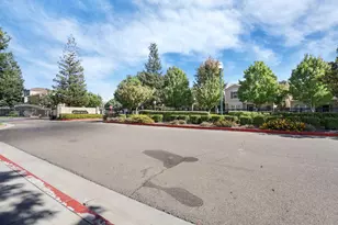 1515 Cat Tail Dr, Stockton, CA 95204 - Photo 3