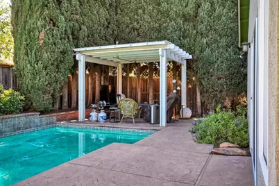 1812 Legend Drive, Modesto, CA 95357 - Photo 35