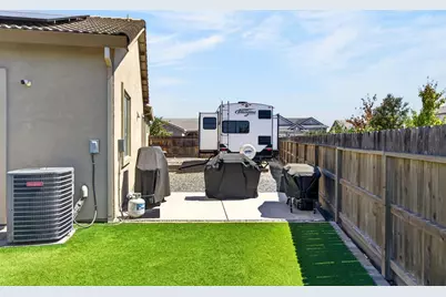 2013 Van Ruiten Drive, Lodi, CA 95242 - Photo 31