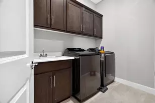 2013 Van Ruiten Dr, Lodi, CA 95242 - Photo 15