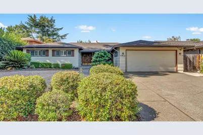 6910 Waterview Way, Sacramento, CA 95831 - Photo 1