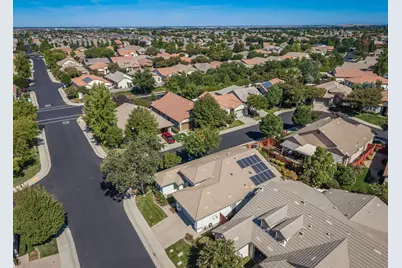 2009 Thorncroft Lane, Roseville, CA 95747 - Photo 65