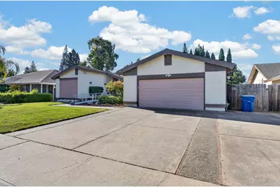 7264 Riverwind Way, Sacramento, CA 95831 - Photo 11