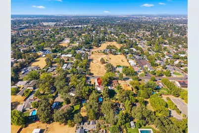 7656 Twin Oaks Avenue, Citrus Heights, CA 95610 - Photo 43