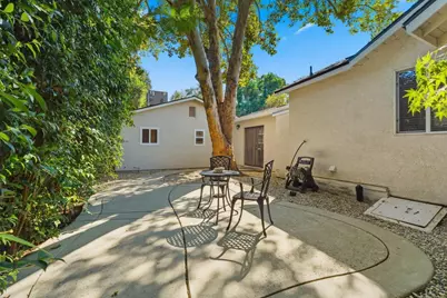7656 Twin Oaks Avenue, Citrus Heights, CA 95610 - Photo 17