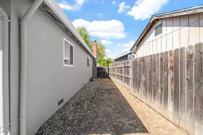 1416 Lomas Way, Sacramento, CA 95822 - Photo 35