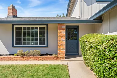 2440 Stansberry Way, Sacramento, CA 95826 - Photo 3