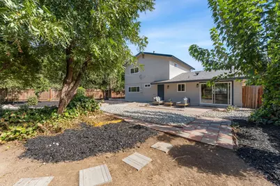 2440 Stansberry Way, Sacramento, CA 95826 - Photo 23