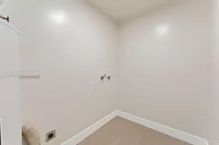 2440 Stansberry Way, Sacramento, CA 95826 - Photo 21