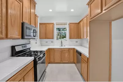 2363 Snowberry Cir, West Sacramento, CA 95691 - Photo 9
