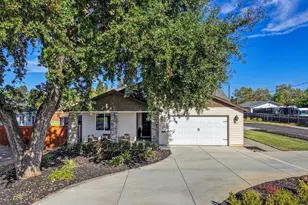 9657 Webb St, Elk Grove, CA 95624 - Photo 1
