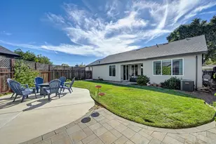 9657 Webb St, Elk Grove, CA 95624 - Photo 25