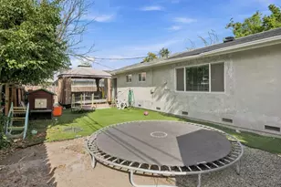 310 Berrendo Ln, Stockton, CA 95207 - Photo 23